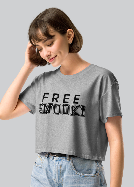 Free Snooki Women’s Crop Tee